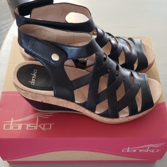 dansko cecily